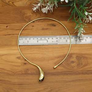 Elegant Gold Minimalist Choker <b>Necklace</b> for Women – Modern <b>Statement</b> Collar Jewelry - Product Image 2