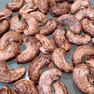 Nueces de Anacardo Africanas al por Mayor W320, Tostadas con Sal, Alta Calidad y Sabor Natural, con Empaque al Vacío y Servicio OEM/ODM Disponible - Product Image 2