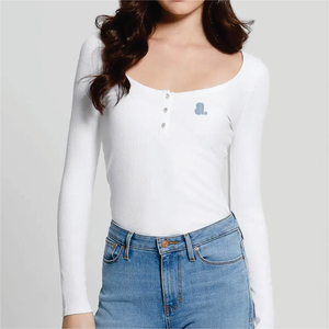 T-shirt Henley à manches longues et col rond pour femme, couleur unie, boutons, coupe classique, tricoté, décontracté, avec logo, teint uni, 100 % biologique, idéal pour l'été - Product Image 1