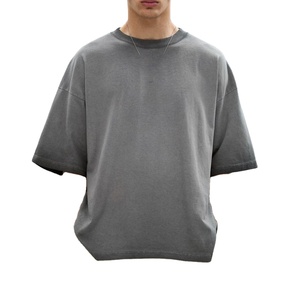 T-shirt uni oversize pour homme, en coton premium, coupe ample, grammage lourd, style streetwear minimaliste - Product Image 1