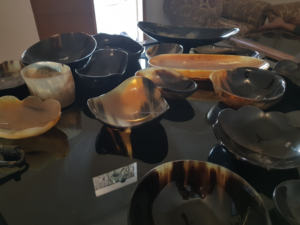 Meilleures ventes : Plat à épices jetable en bois naturel avec cuillère en bois d'ox et bol en bois de buffle pour servir des fruits et des salades lors de fêtes, en provenance d'Inde - Product Image 3