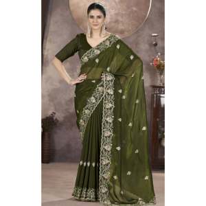 Sari de mariage de créateur avec broderie au fil et travail de sequins - Product Image 3