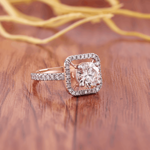 แหวนทอง 14KT ประดับเพชรทรงกลมเพาะเลี้ยงในห้องปฏิบัติการแบบ Halo |   แหวนหมั้นทรงสี่เหลี่ยมประดับเพชร |   เครื่องประดับทองคำแท้สุดหรู - Product Image 2