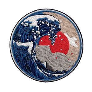 Écussons brodés de qualité supérieure fabriqués en usine avec logo personnalisé, forme florale haut de gamme pour vêtements et chapeaux - Product Image 5