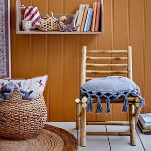 Chaise pliante en bambou pour enfants, taille mini, structure solide naturelle, légère et durable, pour intérieur et extérieur, mobilier artisanal - Product Image 1