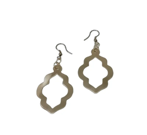 Pendientes de latón artesanales, hechos a mano, sostenibles, nuevos, de latón. - Product Image 1