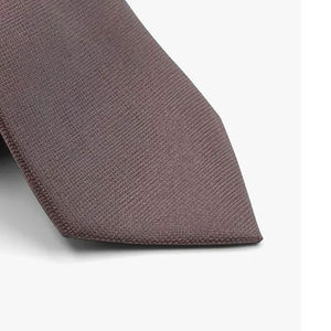 Corbata de Hombre de Lujo Ecológica 100% Poliéster en Color Personalizado, Disponible al por Mayor para Negocios, Casual, Oficina y Formal - Product Image 3
