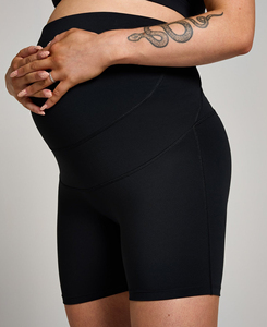 Shorts de Yoga de Cintura Alta para Mujer, Color Negro Sólido, Tejido Transpirable, Cintura Elástica, Ajuste Casual, Precio Económico, MOQ Bajo - Product Image 3