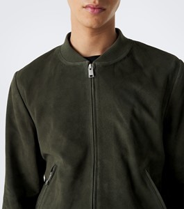 Chaqueta Bomber de Gamuza Premium Verde Oliva para Hombre, Cuello Alto, Cierre de Cremallera, Ropa Casual de Otoño, Fabricación Personalizada al por Mayor - Product Image 6