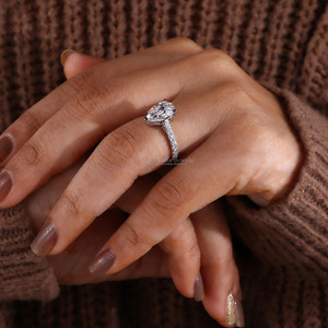 18K แหวนหมั้นเพชรที่โตในแล็บสีขาวตัดลูกแพร์ครบรอบแต่งงานแหวนสัญญาสำหรับผู้หญิงชุดของขวัญแหวนสำหรับภรรยา - Product Image 6