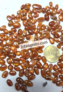 พลอยคิยาไนต์สีส้มธรรมชาติ 100% รูปทรงและขนาดต่างๆ สำหรับทำเครื่องประดับ โดยผู้ค้าส่งชาวอินเดีย ราคาขายส่ง - Product Image 3