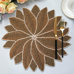 Stylish Handmade Round Placemat <b>Small</b> Heart Design Luxury Glass Material New Model Kitchen Accessories Hand Beads Table Decor - Product Image 2