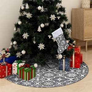 Falda de árbol de Navidad de Tela Gris de lujo de 4 pies con calcetín para árboles de Navidad - Product Image 1