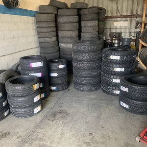 Neumáticos Usados de Primera Calidad al por Mayor, de Segunda Mano, en Perfecto Estado, con Precio Competitivo, Listos para Enviar, Buena Calidad - Product Image 3