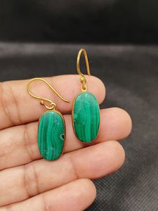 Boucles d'oreilles en laiton plaqué or avec malachite, double pendentif, pierre verte, bijoux pour styles bohèmes chic - Product Image 5