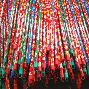 Poignées de bâton de vadrouille en bois durables et écologiques pour balais et pelles à poussière - Product Image 5