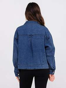 Chaqueta Vaquera Azul para Mujer, Talla Grande, Cierre de Botones, Cálida para Invierno, Transpirable, OEM, Personalizada, Venta al Por Mayor - Product Image 4