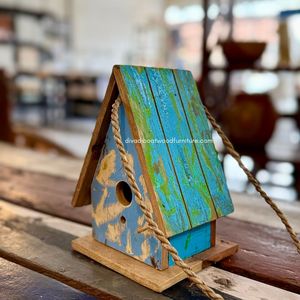 Casa para Pájaros Reciclada, Hecha a Mano, Sostenible, de Madera, Estilo Barco, Color Madera Envejecida, Jaula Original para Pájaros, Casa para Pájaros Pequeños de Exterior - Product Image 2