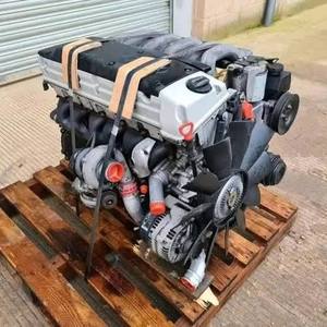 Moteur diesel turbo OM606 d'occasion en vente, bon état de marche, avec boîte de vitesses. - Product Image 1