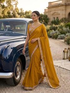 Chemisier de sari sans plis en soie, orné de broderies et de sequins, idéal pour les fêtes, le Diwali et les mariages - Product Image 3