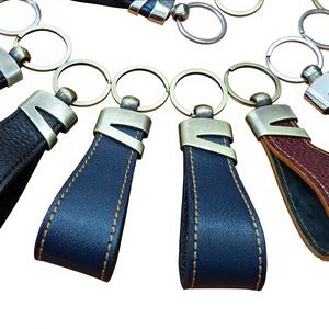 Llaveros Rectangulares de Cuero Genuino de la Mejor Calidad con Impresión de Logotipo de Moda, Regalos Promocionales a Precios de Mayoreo - Product Image 5