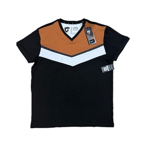 Fournisseur de t-shirts pour hommes à manches courtes, boutonnés devant, multicolores, en coton 98% et élasthanne 2%, 200 GSM, fabriqués au Bangladesh. - Product Image 2