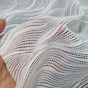 Tissu en dentelle extensible à motif vague abstrait, couleur personnalisée, Nylon Spandex, 150 cm, découpe libre, tricot chaîne léger, pour robes de mariée et lingerie - Product Image 5