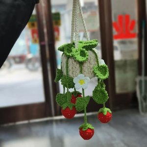 Cesto <span class=keywords><strong>di</strong></span> rose all'uncinetto fatto a mano, decorazione da appendere, con rampicanti, fiori <span class=keywords><strong>di</strong></span> ciliegio, margherite, lavanda, fragole, per specchietto auto - Product Image 6