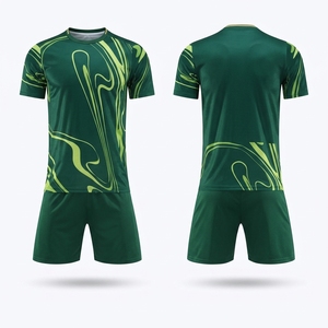 Conjunto de Camiseta de Fútbol Unisex Verde Sublimada 100% Poliéster, Corte Ajustado, Manga Corta, Absorbe la Humedad, Transpirable, Ropa Deportiva - Product Image 3