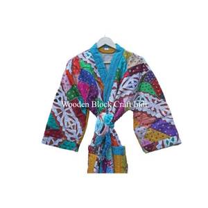 ชุดกิโมโนผ้าฝ้ายแท้ 100% ทำมือแบบคันตะ ตัดเย็บลายฉลุ ผ้าควิลท์สำหรับฤดูหนาว หลากสี ลายฉลุ สำหรับผู้หญิงและเด็กผู้หญิง สไตล์สตรีทแวร์ - Product Image 4