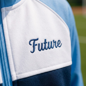 Ensemble d'uniformes scolaires en polyester/coton OEM/ODM pour les élèves du primaire avec logo personnalisé - Vente en gros d'uniformes unisexes pour enfants - Product Image 5