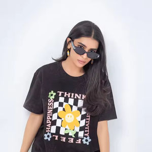 T-shirt décontracté pour femme 100 % coton, col rond ample, sexy, grande taille, avec logo décoratif - Product Image 4