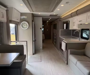 Autocaravana Comfort 2022 Usada, Newmarr <span class=keywords><strong>Super</strong></span> C Superstar Europa, en Venta en Todo el Mundo - Product Image 5