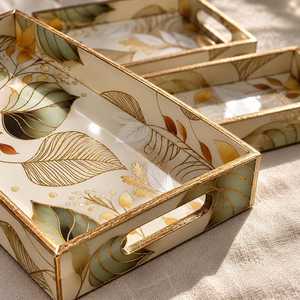 Juego de 3 bandejas de almacenamiento rectangulares modernas de lujo de MDF con diseño de hoja de oro, acabado pulido, aptas para lavavajillas y apilables - Product Image 2