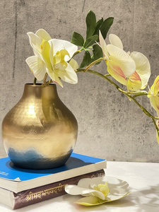 Vase à fleurs en métal doré de luxe, fait main, décoratif, rond, pour la maison, le salon, centre de table et décoration intérieure moderne - Product Image 3