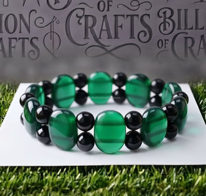 Bracelet en résine œil de tigre vert et onyx noir, ensemble de bijoux extensibles faits à la main, cadeau d'amitié, vente en gros - Product Image 1