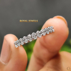 Anillo de Eternidad con Diamantes de Moissanita Ovalados, Chapado en Oro Sólido, Anillo de Plata para Mujer, Joyería para Aniversario de Bodas - Product Image 1