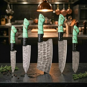 Juego de Cuchillos de Chef de Acero de Damasco Hechos a Mano: Cuchillos de Cocina Forjados, Juego de 5 Piezas, Mango de Resina, Bolsa de Cuero Enrollable, Regalo - Product Image 2