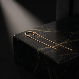 Xinfly Solid 18K Gold Non-Pierced Ear <b>Cuff</b> Hanging Ear Wire Minimalist Long Threader AU750 Fluid Chain Fine Jewelry for Women - Product Image 2