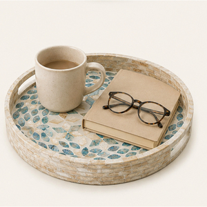 Plateau de service rond artisanal en nacre avec poignées intégrées, mosaïque bleue, décoratif pour table basse - Product Image 4