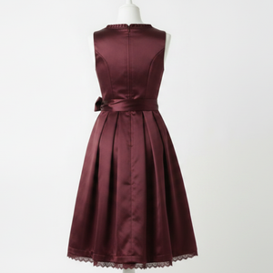 Vestido Dirndl Informal Transpirable de Alta Calidad para Mujer, Nuevo, Estilo Oktoberfest, Bordado Alemán, Liso, Teñido, Hasta la Rodilla, Sin Mangas - Product Image 2