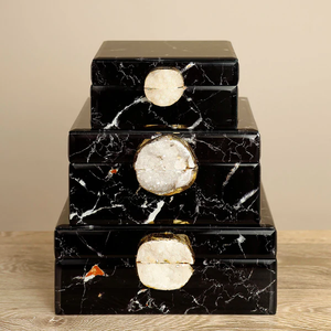 Boîte de rangement pour bijoux en verre effet marbre noir avec bouton en agate naturelle, finition brillante, organisateur décoratif pour souvenirs - Product Image 1