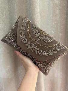 กระเป๋าคลัทช์ปักลายสำหรับงานปาร์ตี้ งานแต่งงาน ทำมือ ประดับคริสตัล เพชร พลอยเทียม สำหรับงานเลี้ยงอาหารค่ำ - Product Image 5