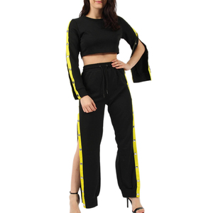 Ensemble de survêtement rayé noir et jaune pour femme, col rond, manches longues, pantalon à cordon de serrage, coupe ample, longueur intégrale, streetwear, tenue d'automne - Product Image 1