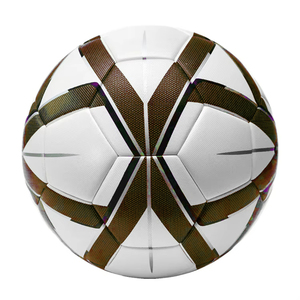 Ballon de football thermocollé classique de haute qualité, haute rétention d'air, taille et poids officiels, logo personnalisé pour les matchs de club et l'entraînement - Product Image 3