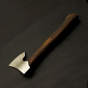 Hacha Vikinga Forjada a Mano de Acero con Alto Contenido de Carbono, Mango de Madera de Palisandro, Funda de Cuero, 24 Pulgadas de Longitud Total, para Bricolaje, Camping, Supervivencia y Corte de Leña - Product Image 6