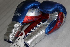 Gants d'entraînement professionnels pour adultes et enfants Gym Kickboxing Gants de poinçonnage en cuir de vache imperméables pour arts martiaux et boxe - Product Image 4