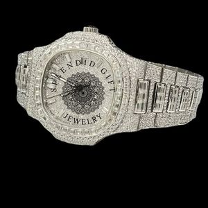Reloj de Lujo para Hombre, Splendid Gift Jewelry, Caja Plateada con Moissanita, Esfera de Cristal de Zafiro, Cronógrafo, Movimiento de Cuarzo ETA Oculto - Product Image 3