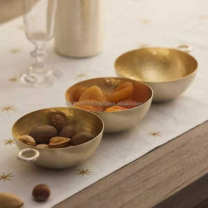 Hermoso cuenco de chocolate de metal hecho a mano para REGALOS FESTIVOS bodas eventos corporativos o celebraciones personales especiales - Product Image 2