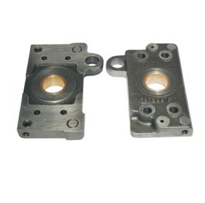 Conjunto de Carrocería Delantera Massey Ferguson con Bomba Hidráulica de Elevación 1665499M91, Nuevo - Product Image 1